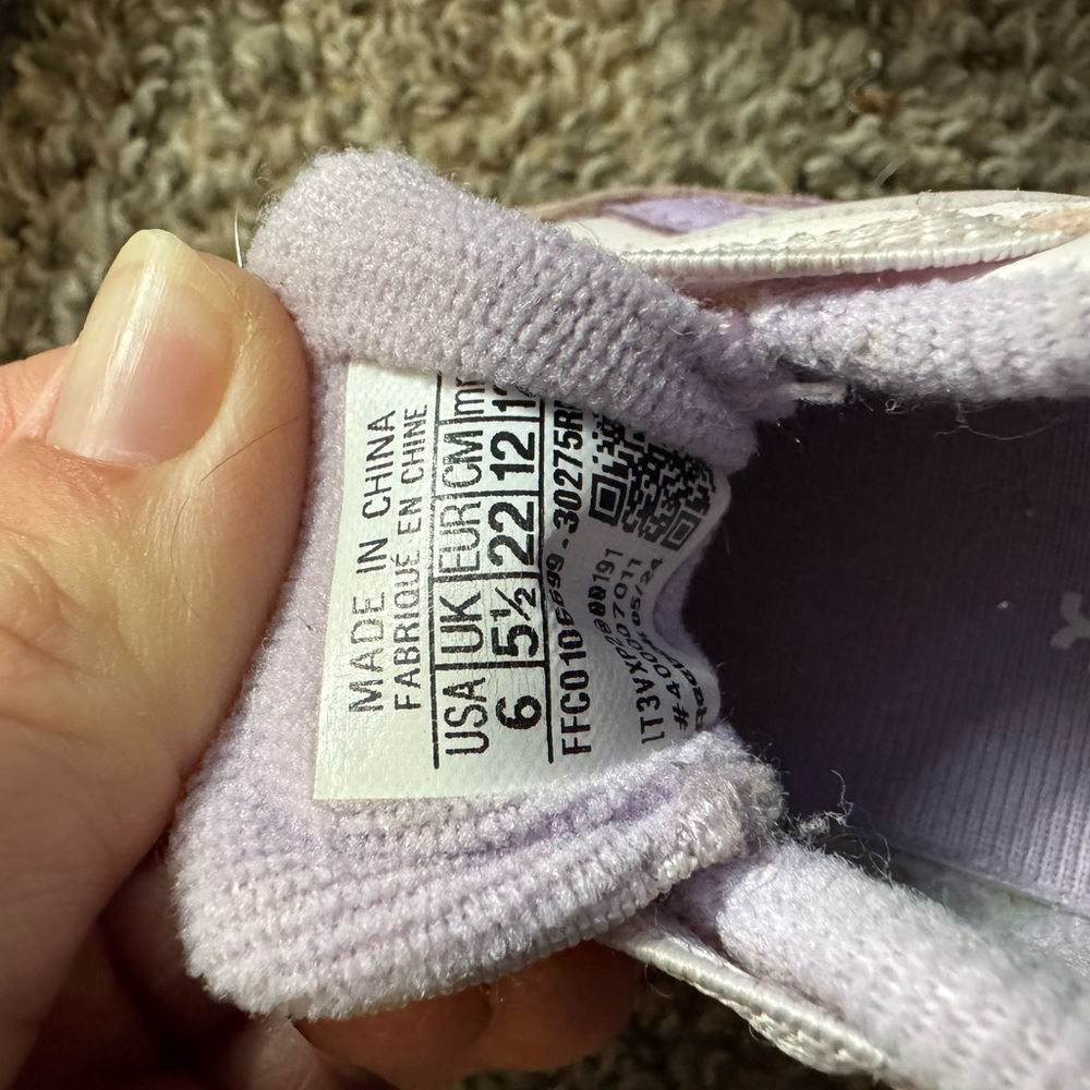 Reebok Kids Sneakers in Soft Lavender